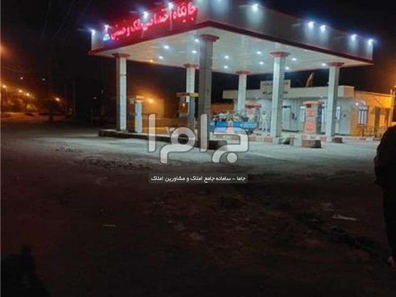 عکس ملک: فروش جایگاه دوگانه بنزین و گاز